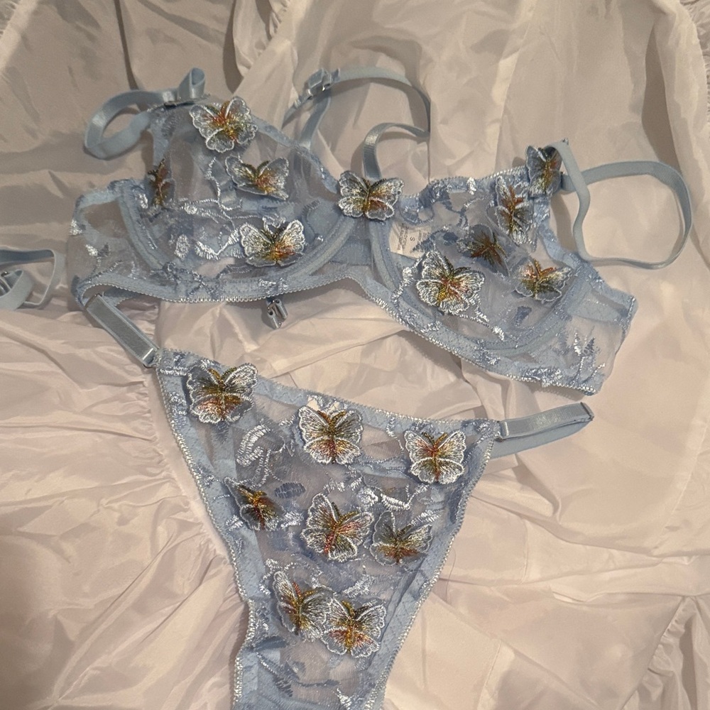 SHEIN Light Blue Sheer Butterfly Embroidered Bra & Thong Set